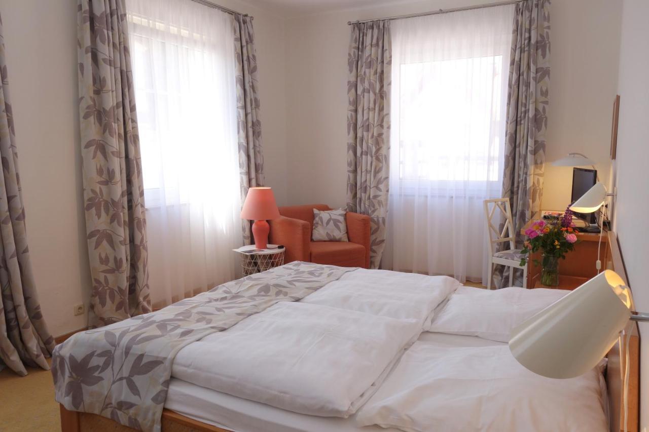 Hotel-Appartement Sonne Gersfeld Zewnętrze zdjęcie