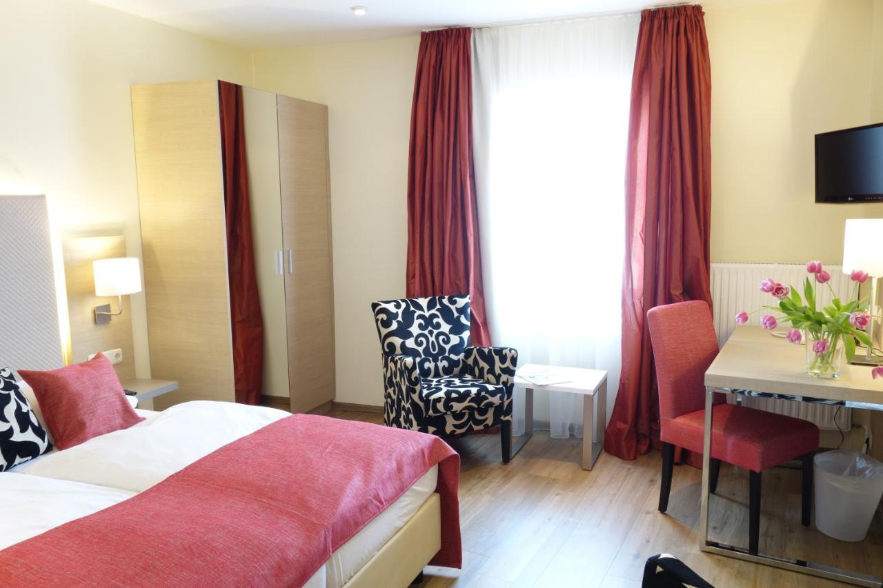 Hotel-Appartement Sonne Gersfeld Zewnętrze zdjęcie